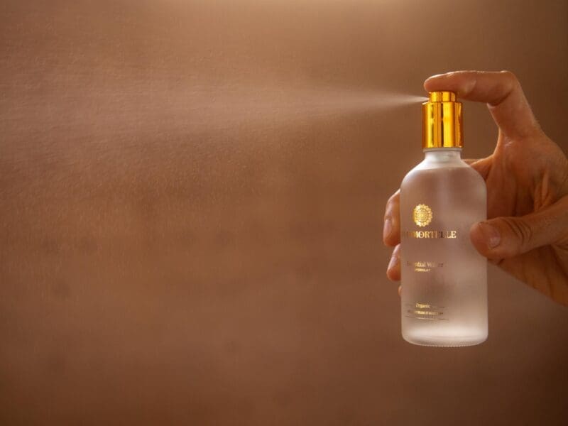 immortelle hydrosol